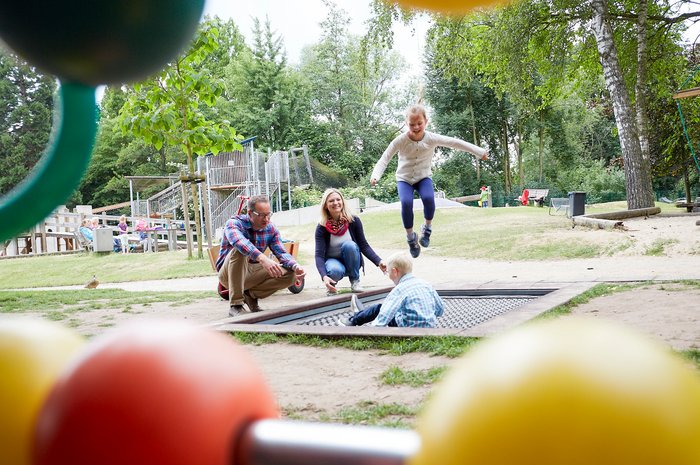Mitarbeiterin Katharina Schütz mit Familie